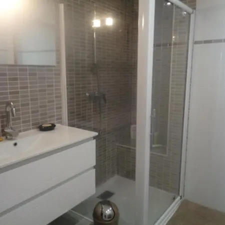 Apartamento T3 Centre - Plage, Parking, Wifi, Terrasse, Proche Gare - Fr-1-374-121 *